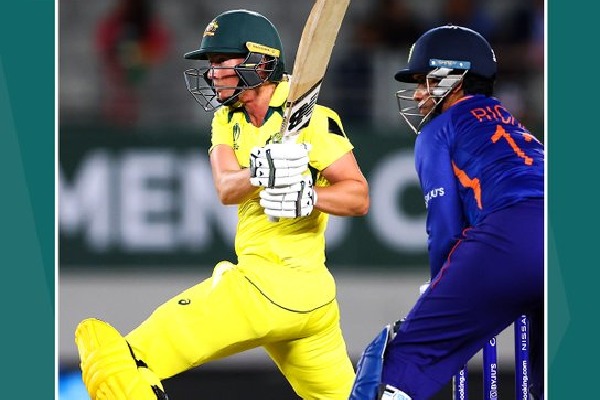 Team India eves lost in crucial match against Australia