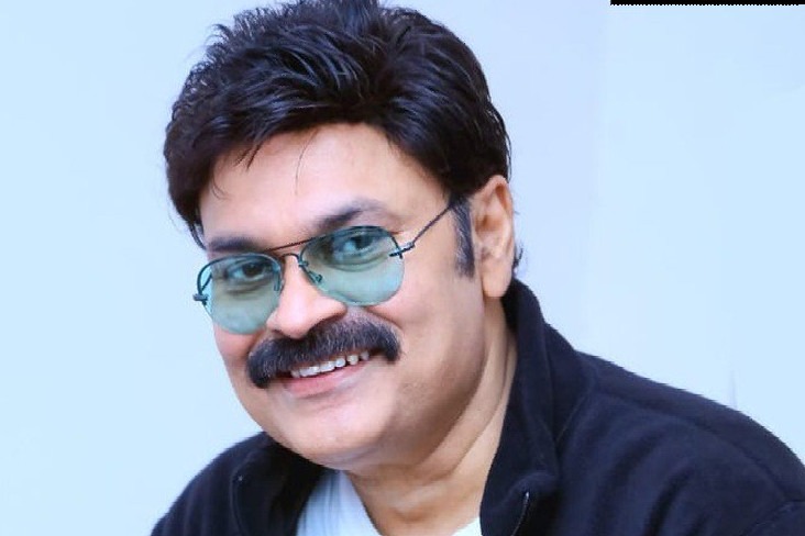 Nagababu chitchat with fans in social media