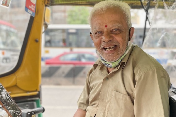English Lecturer Turned To Auto Driver