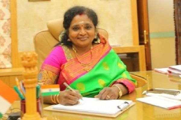 telangana governor comments on praja darbar