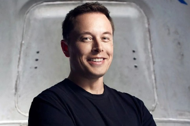 Musk may remain engaged in Twitter strategy 'without limitation'