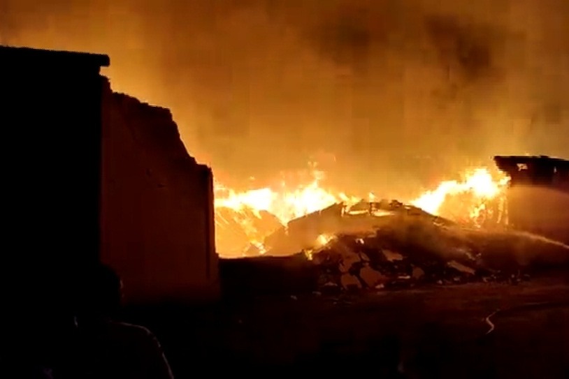 Fire still raging at handloom godown in Telangana