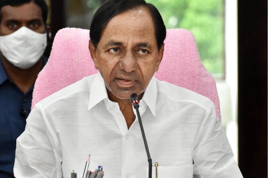 CM KCR hits out Center policies 