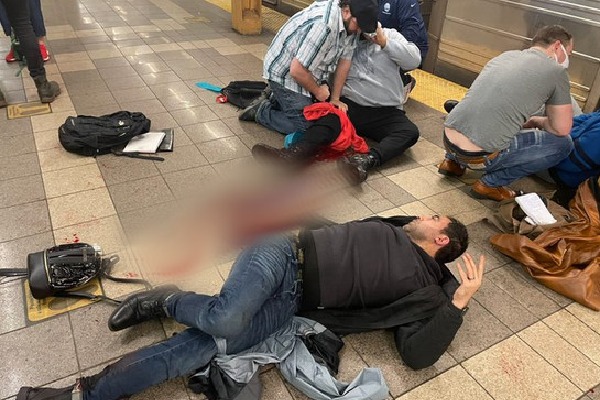 Shooting incident at Brooklyn railway station