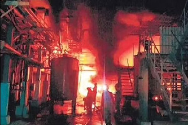Blast in chemical manufacturing unit kills 6
