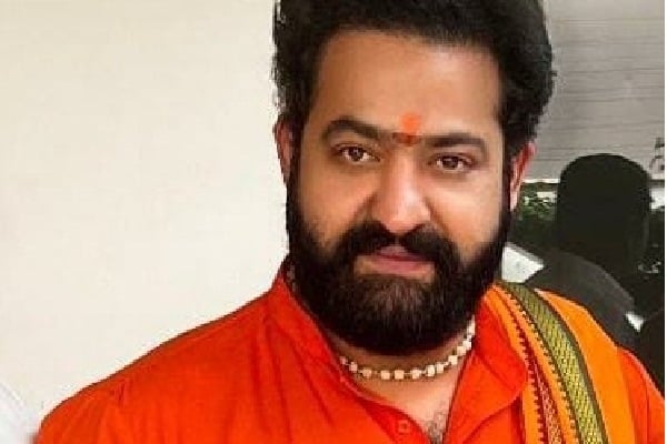 Jr NTR spotted wearing 'Hanuman Mala'