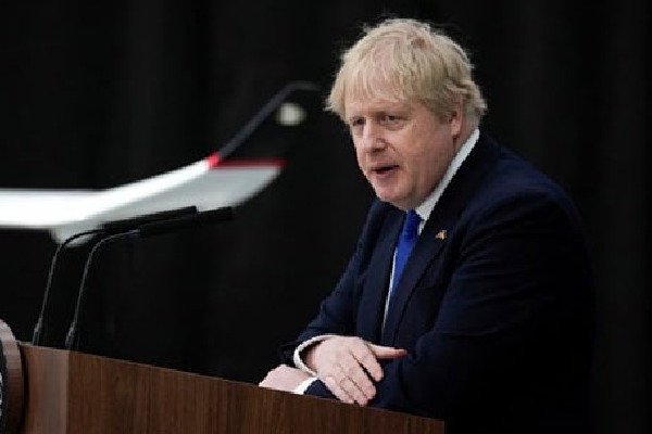 Boris Johnson Apologises In Parliament For Partygate Fine
