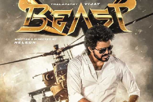 Hero Vijay Father Criticizes Beast Movie Director