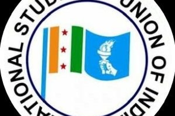 clash between two groups in nsui telangana wing