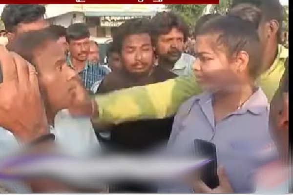 Man slaps KA Paul in Siddipet district 