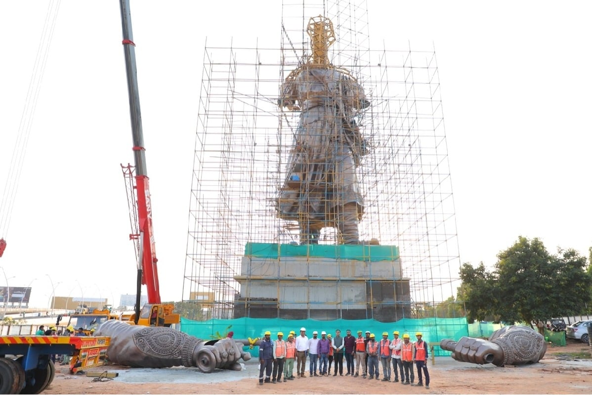Sword weighing 4000 kg to adorn Kempe Gowda statue at Bengaluru Int'l Airport