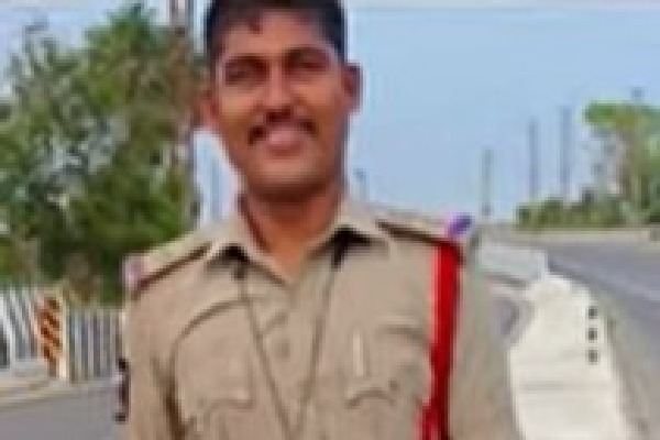 Anantapur: Girl cheated by SI commits suicide, cop in police custody