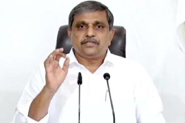 Chandrababu ready to announce Pawan Kalyan as chief ministerial candidate, asks Sajjala