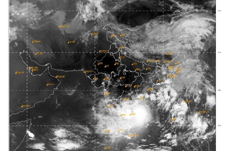 Cyclone Asani starts weakening; coastal, south Odisha to receive heavy rains