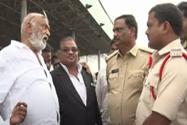 Cops take ex-TDP MLA JC Prabhakar into custody as Palle followers oppose Puttaparthi visit