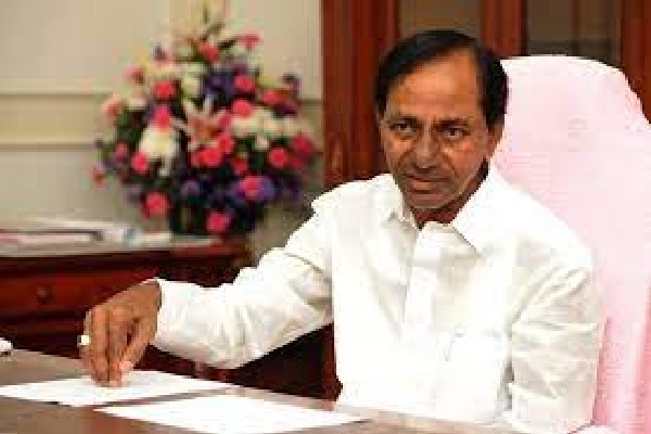 KCR faults Centre for directing funds to villages without state govt’s interference