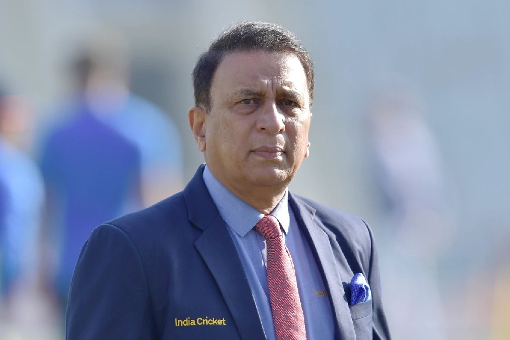 Sunil Gavaskar Surrounds Yet another Controversy Over Unpleasant Remarks On Hetmeyer Wife