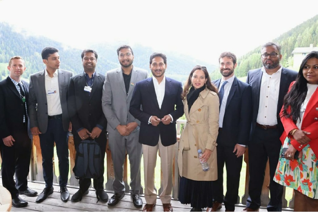 unicorn startups founders meets ys jagan in davos