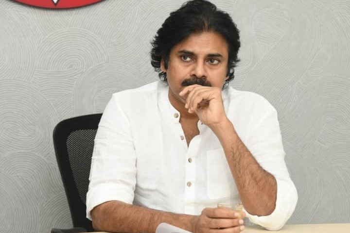 NTR Is A Great Political Person Says Pawan Kalyan