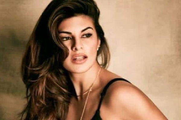 Jacqueline Fernandez can fly to Abu Dhabi
