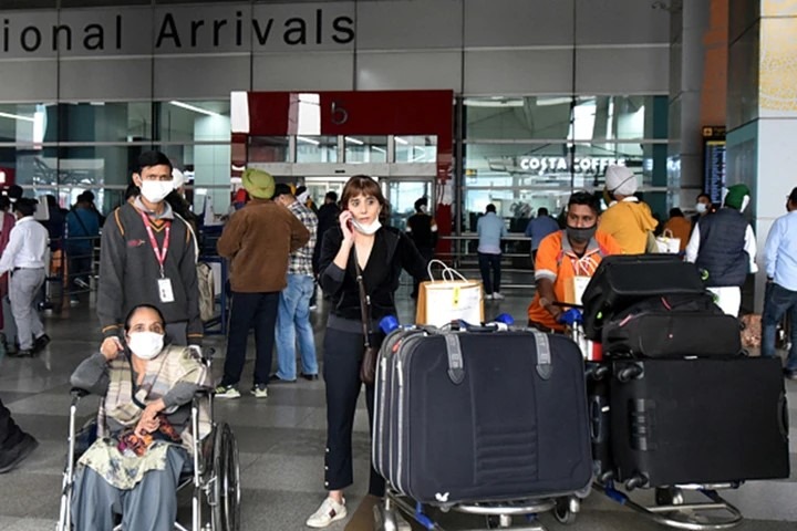 Health ministry issues advisory for international passengers