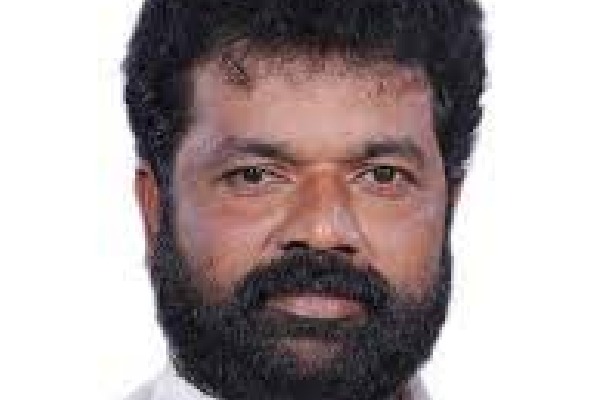 YSRCP MP Nandigam faults Kodandaram, Haragopal for extending support to Amaravati farmers