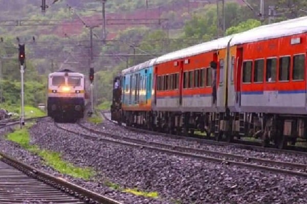 South Central Railway announce special Trains for who appear for rrb exams