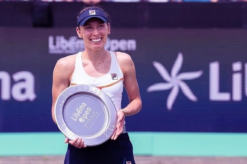 Libema Open: Alexandrova beats Sabalenka to clinch women's singles title