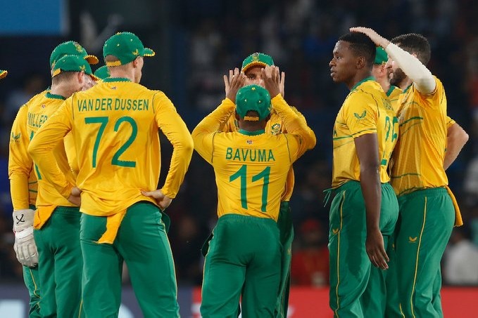 South Africa restricts Team India for 148 runs in 20 overs