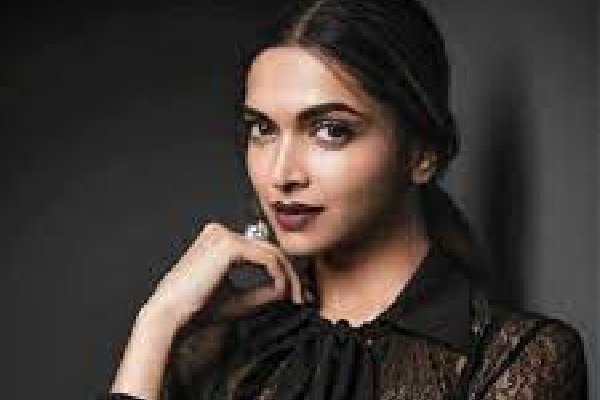 Deepika Padukone who is shooting for 'Project K' admitted to hospital in Hyd