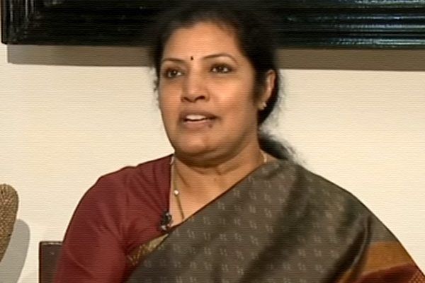 BJP demands Kodali Nani to tender apology to Purandeswari