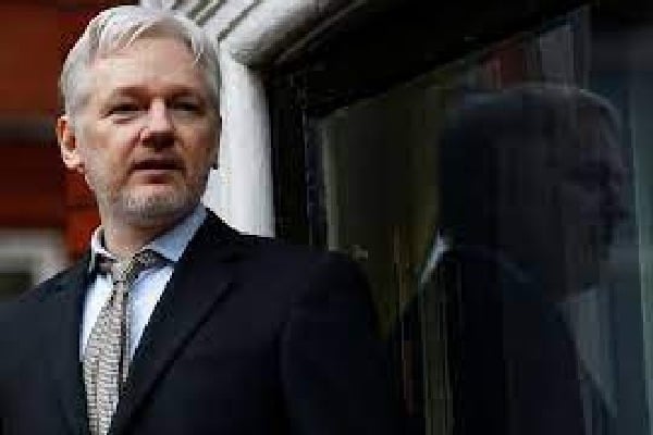 Britain gives nod to extradition of Julian Assange