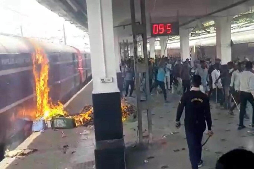 Case filed against Secunderabad railway station protesters