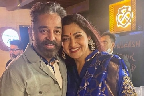 Our friendship is beyond politics, says Khushbu on pictures with Kamal