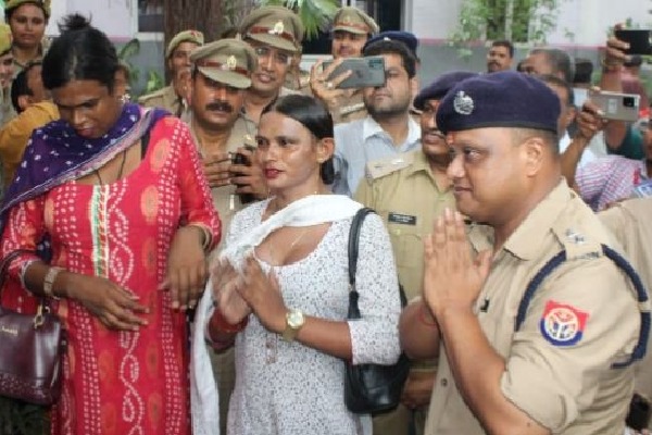 First police help desk for transgenders in Lucknow