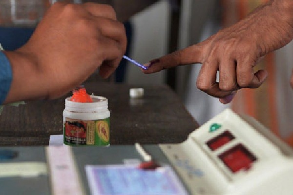Atmakur by polling Begins 