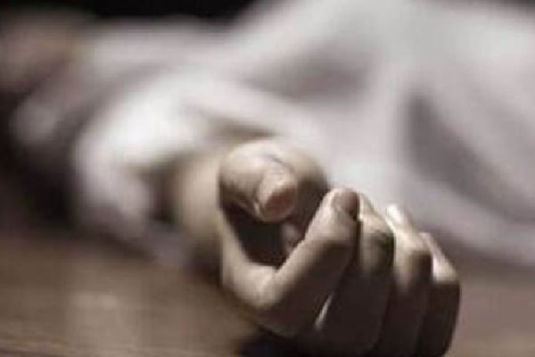 young girl committed Suicide in hanamakonda