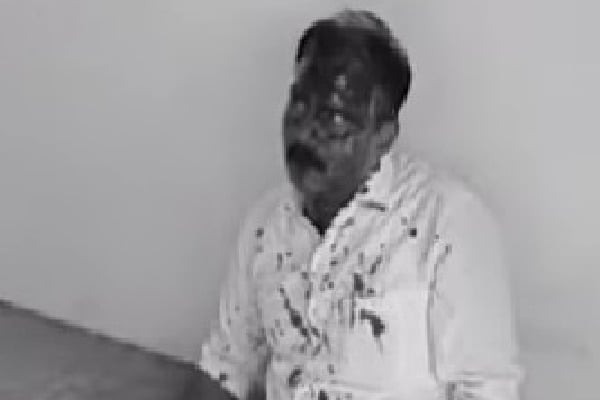 Sri Sathya Sai: Unidentified persons attack BJP leaders in Dharmavaram