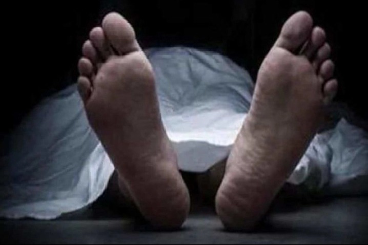 Man dies of shock after son gets killed in road accident in Kashmir