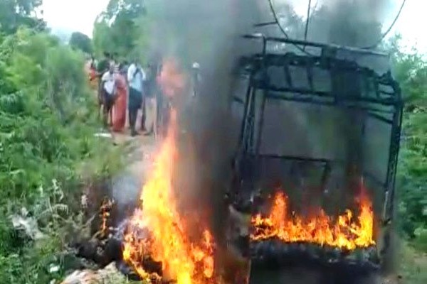 Five burnt alive in Sri Sathya Sai district