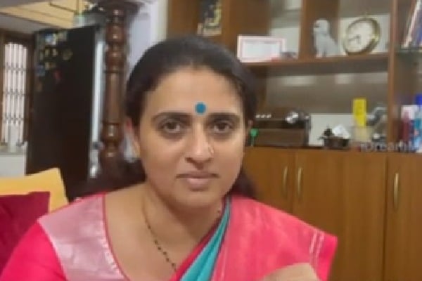 Pavitra Lokesh reacts to allegations made by Ramya