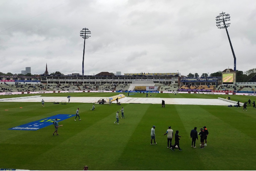 Team India all out for 416 in first innings as rain halts play