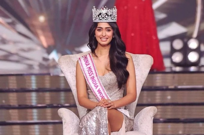 Sini Shetty wins Miss India 2022