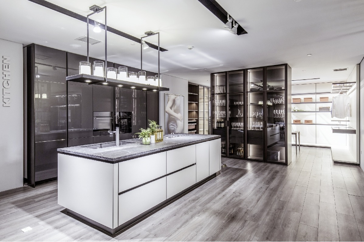Space-saving kitchen ideas for studio apartments