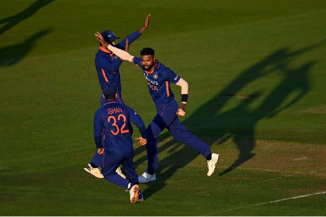 Hardik Pandya inspires India to 50-run win over England in opening T20I