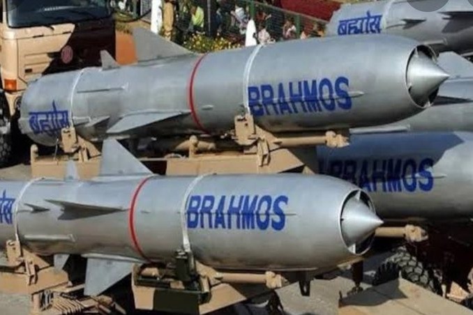 India races in arms and defense exports 