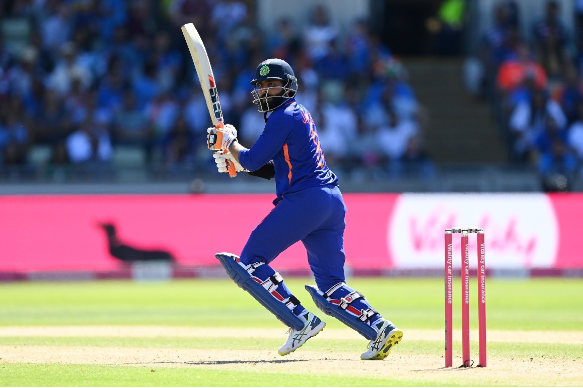 Team India posts fighting total after Jadeja valuable innings
