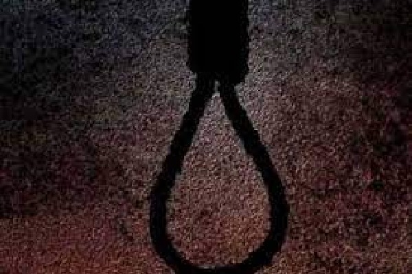 woman suicide in andhra pradesh over loan app harrassment