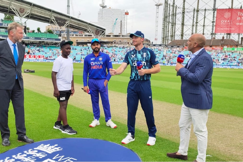 rohit sharma wins the toss and elected to bowl first