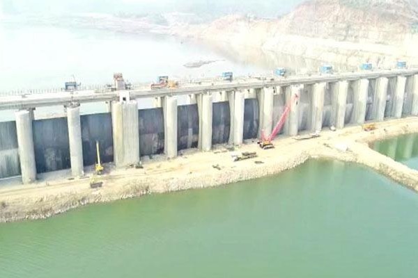 ap government decides to increase hight of upper cofer dam in polavaram project